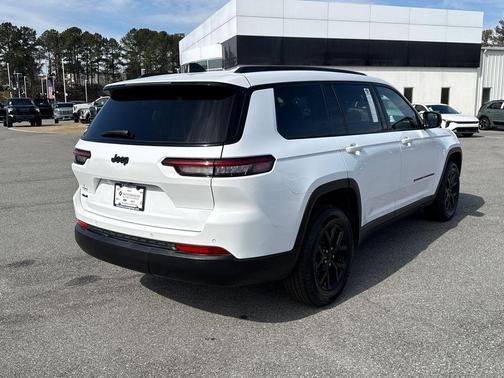 2024 Jeep Grand Cherokee L Laredo