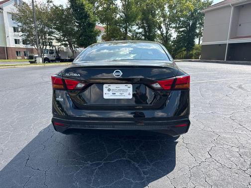 2022 Nissan Altima 2.5 S