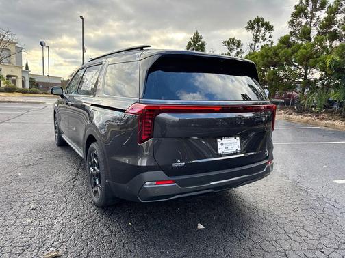 2026 Kia Carnival Hybrid SX Prestige