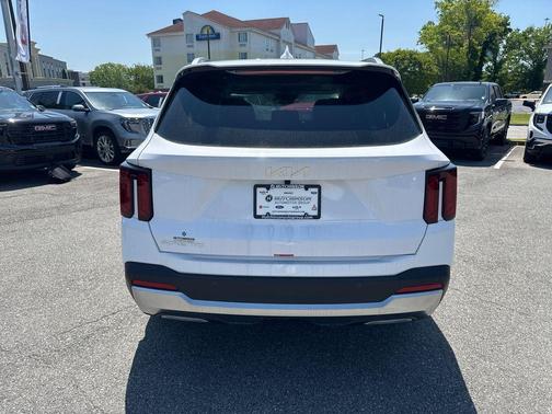 2025 Kia Sorento S