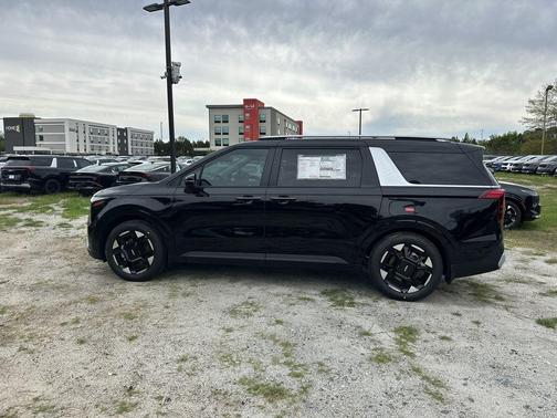 Aurora Black Pearl 2026 Kia Carnival EX