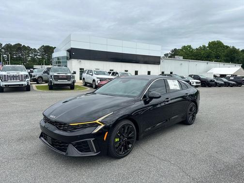 Aurora Black Pearl 2026 Kia K5 GT