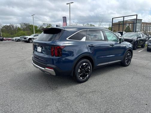 2025 Kia Sorento S
