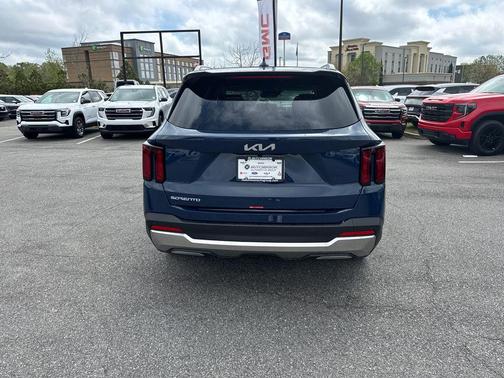 2025 Kia Sorento S