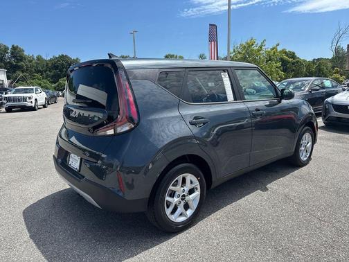 2025 Kia Soul LX