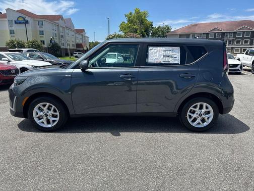 2025 Kia Soul LX
