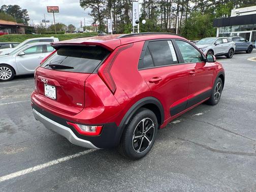 Runway Red 2025 Kia Niro EX