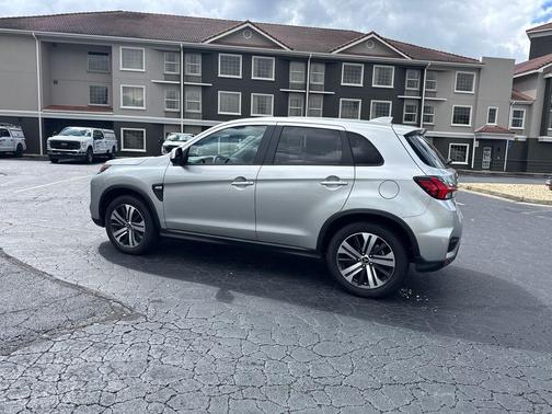2024 Mitsubishi Outlander Sport 2.0 ES