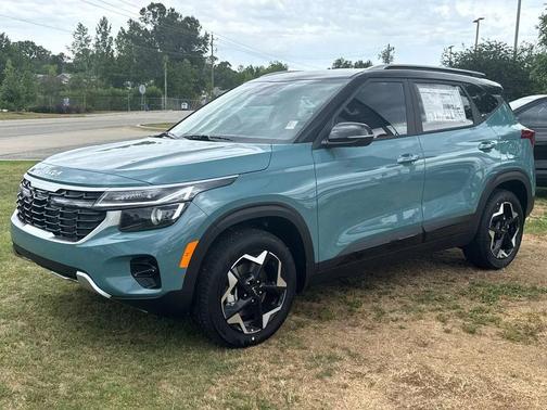 Blue 2026 Kia Seltos SX