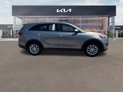 2018 Kia Sorento L