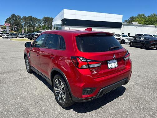 2025 Mitsubishi Outlander Sport 2.0 SE