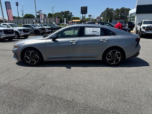 2025 Kia K5 GT-Line