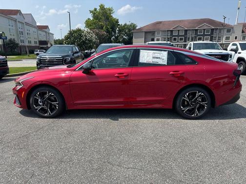 2025 Kia K5 GT-Line
