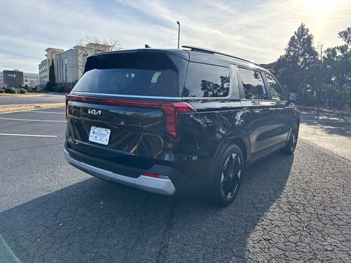 2025 Kia Carnival EX
