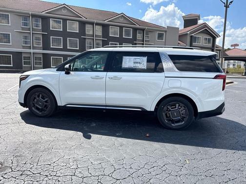 2026 Kia Carnival Hybrid SX