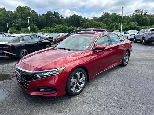 Radiant Red Metallic 2019 Honda Accord EX-L