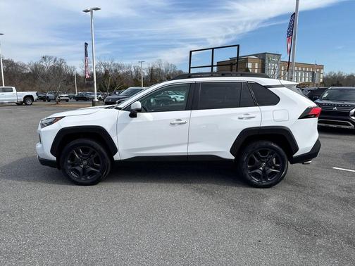 2023 Toyota RAV4 Adventure