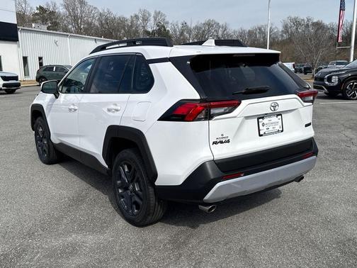 2023 Toyota RAV4 Adventure