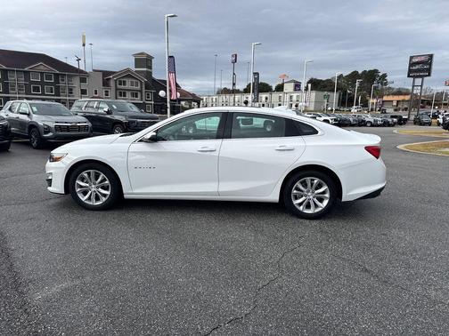 2024 Chevrolet Malibu LT