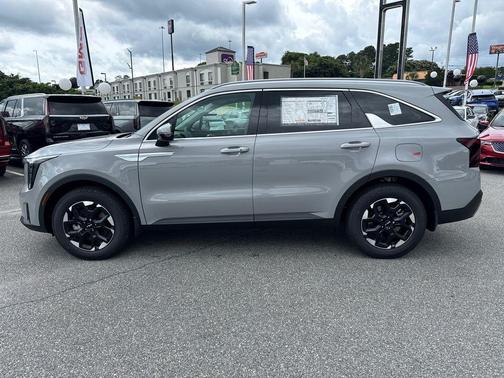 2025 Kia Sorento S