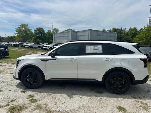 Snow White Pearl 2026 Kia Sorento Hybrid X-LINE SX PRESTIGE