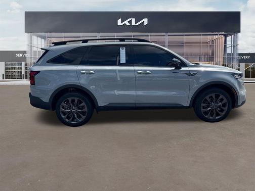 2023 Kia Sorento X-Line EX