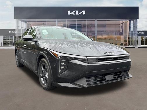 2025 Kia K4 LX
