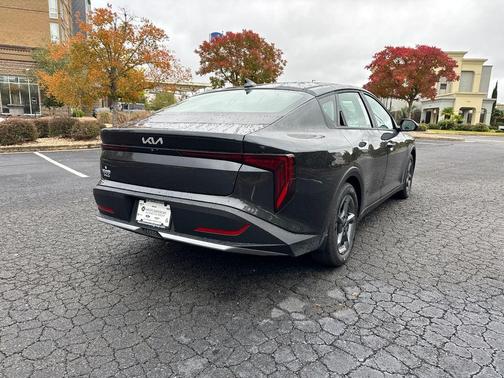 2025 Kia K4 LX