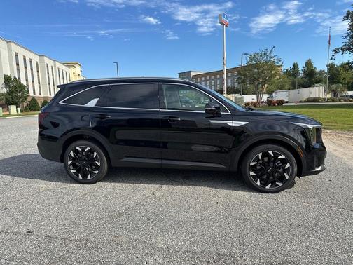2026 Kia Sorento SX