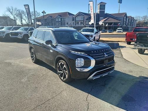 2023 Mitsubishi Outlander PHEV SEL