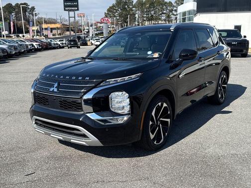 2023 Mitsubishi Outlander PHEV SEL