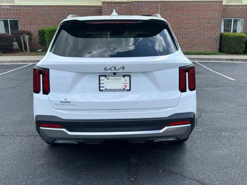 2025 Kia Sorento SX