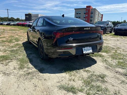 2026 Kia K5 LXS