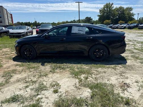 2026 Kia K5 LXS