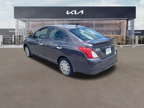 2015 Nissan Versa 1.6 SV