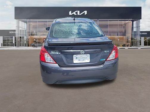 2015 Nissan Versa 1.6 SV