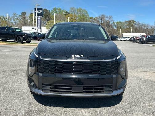 Ebony Black 2026 Kia Sportage EX