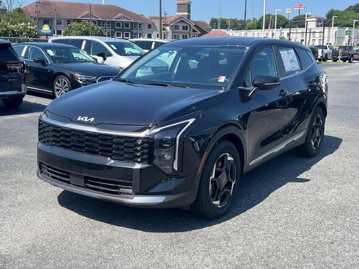 Ebony Black 2026 Kia Sportage EX