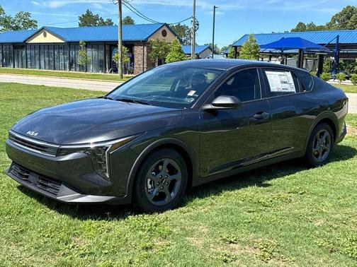 Steel Gray 2026 Kia K4 LXS