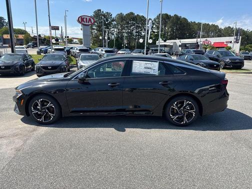 2025 Kia K5 GT-Line