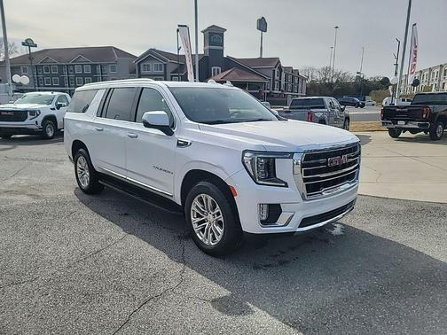2022 GMC Yukon XL SLT