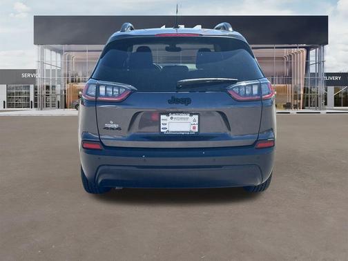 2023 Jeep Cherokee Altitude Lux