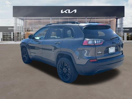 2023 Jeep Cherokee Altitude Lux