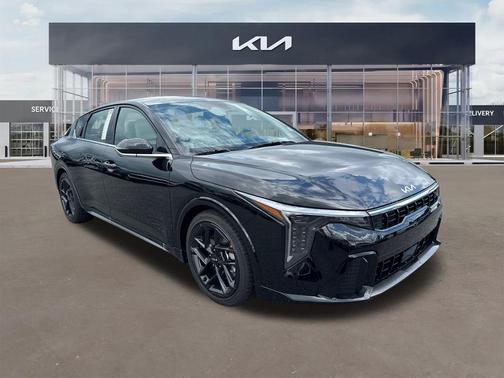 2025 Kia K4 GT-Line Turbo