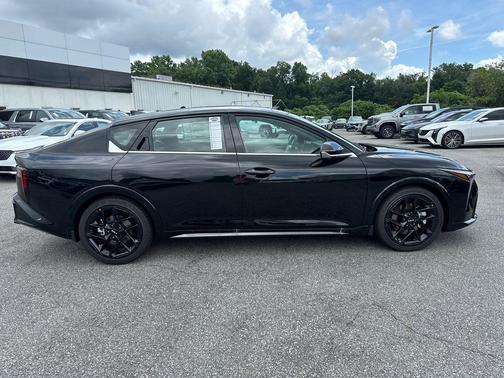 2025 Kia K4 GT-Line Turbo