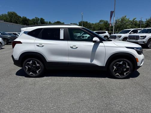 2025 Kia Seltos EX