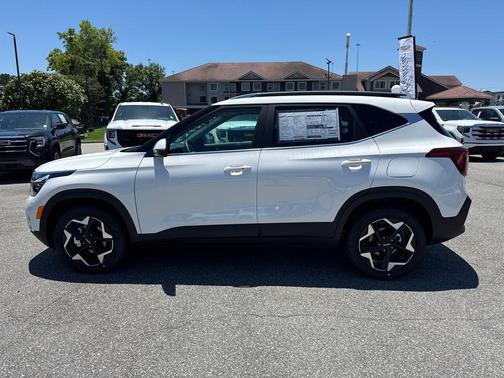 2025 Kia Seltos EX