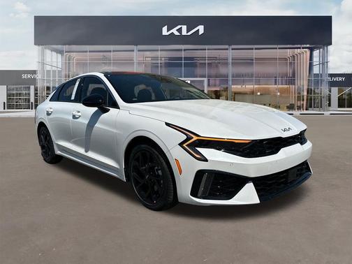 Snow White Pearl 2026 Kia K5 GT-Line