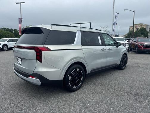 2025 Kia Carnival EX