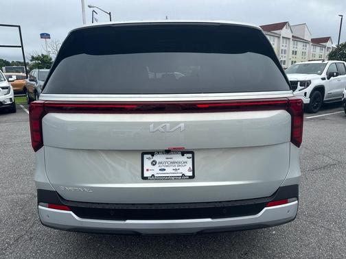 2025 Kia Carnival EX